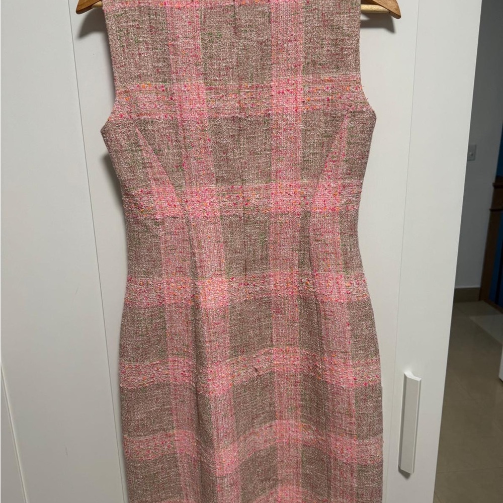 Brooks Brothers Pink Tweed Dress, Skirt & Jacket Set - Sizes 6 & 8 - Picture 13 of 13
